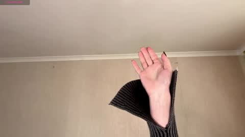 00jess00 online show from April 10, 9:59 am