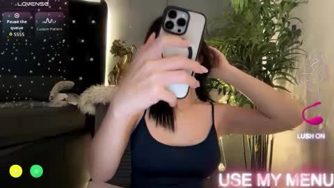 Venus online show from March 31, 1:05 am