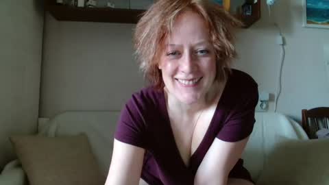 12ennie online show from May 7, 6:28 am