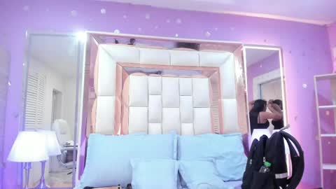 Scarlette  online show from May 7, 3:11 am