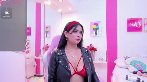 Scarlette  online show from December 6, 3:19 am