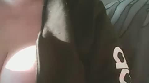 Deluxepussy online show from January 23, 6:28 am