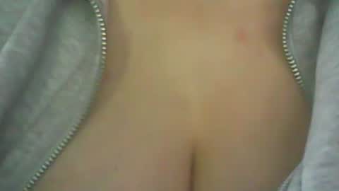 Deluxepussy online show from January 26, 6:28 am