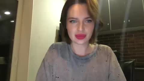 DOVE online show from December 3, 3:29 am