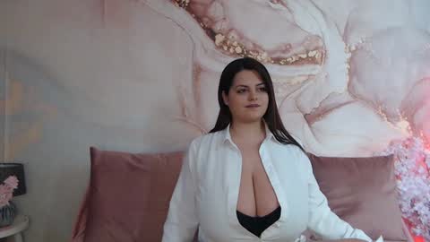 Sabi online show from February 18, 8:24 am