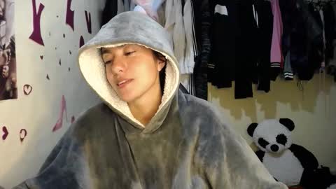 1kandylove online show from November 10, 1:11 am