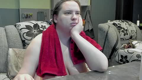1LINDSEY1 online show from January 31, 1:45 pm