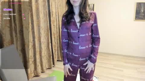 molly online show from May 18, 6:47 pm