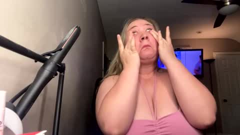 22thickfatpussy online show from June 8, 6:41 pm
