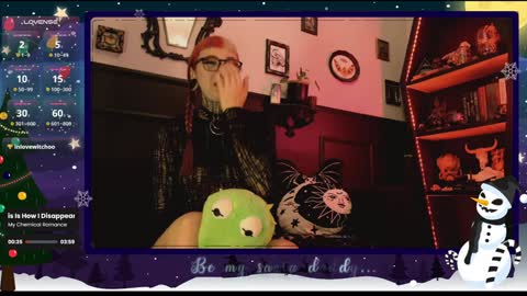 Juune online show from December 6, 7:44 pm