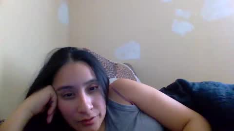 69latina69 online show from January 12, 5:40 pm