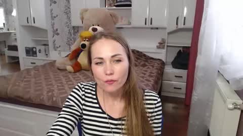 Snapshot of 69sexysecret691984 chatting on March 10, 7:44 am 69sexysecret691984 online show from March 10, 7:44 am