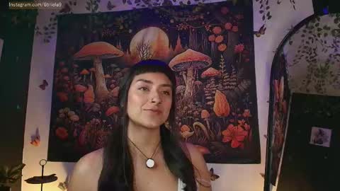 B R I E L A  online show from May 12, 4:10 am