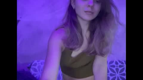 75sowet018 online show from December 19, 4:43 pm