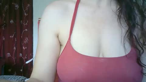 Lilu online show from May 3, 9:45 am