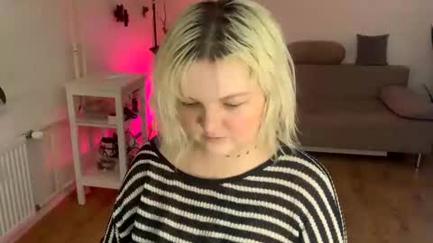 Ivy online show from January 16, 4:49 am