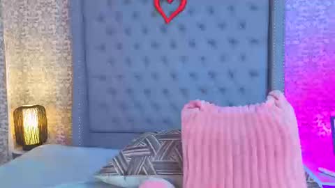  Abby  online show from March 12, 9:39 pm