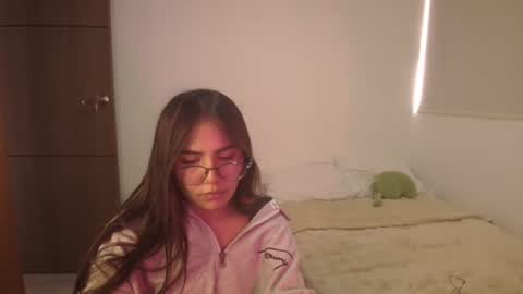 abby 3 online show from May 12, 4:57 pm