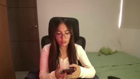 abby 3 online show from May 19, 4:36 pm