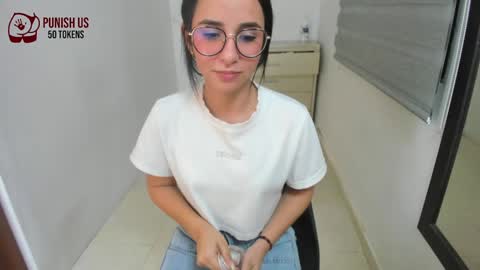 LEAH online show from January 10, 12:06 am