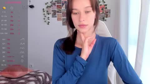 Alice online show from October 1, 2:11 pm