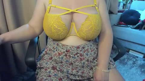 lisa online show from May 19, 3:08 pm