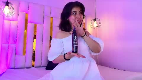 Angel  online show from July 8, 11:34 am