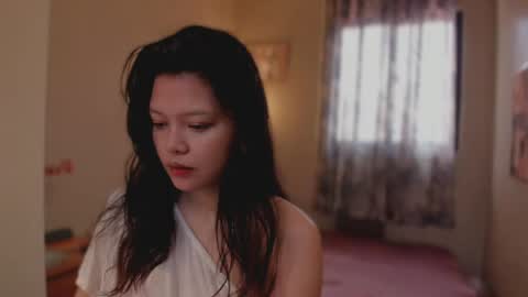 annie . online show from May 21, 3:59 am
