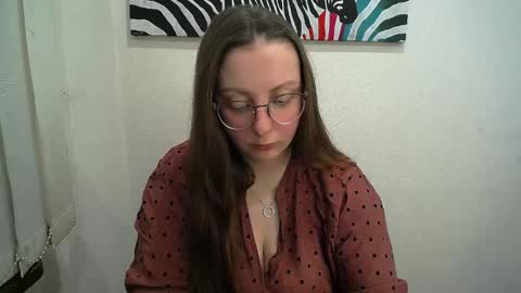 Anna online show from January 7, 2:42 pm