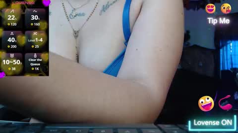Snapshot of _anne_hot chatting on November 1, 9:08 pm Anne online show from November 1, 9:08 pm