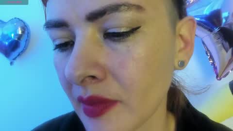 antonia online show from May 21, 8:40 pm