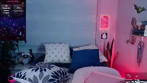 Angie online show from June 20, 1:31 am