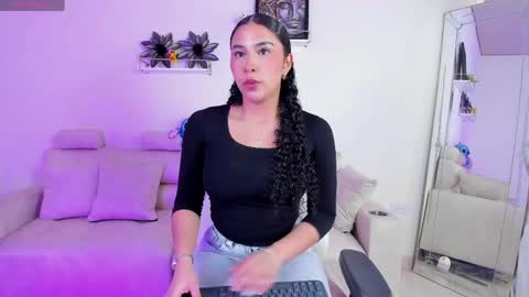    online show from May 4, 12:20 pm