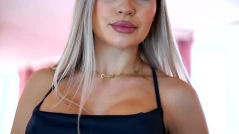 Arielle online show from January 14, 8:52 am