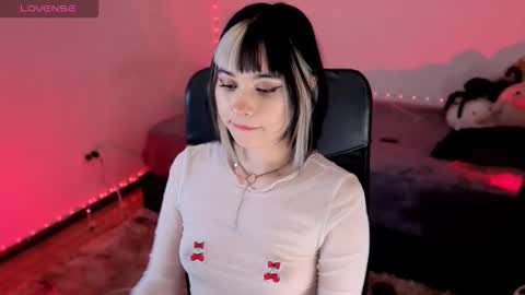 Aria online show from October 27, 10:59 pm