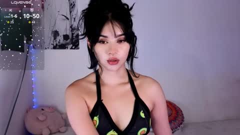 Aria online show from May 22, 1:36 am
