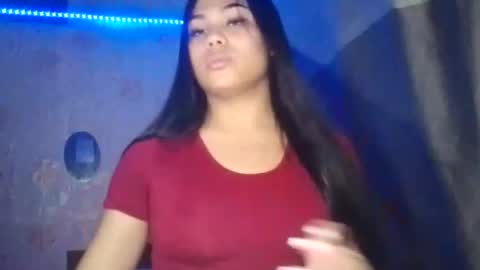 _asianslutyymikha_ online show from April 25, 12:30 pm