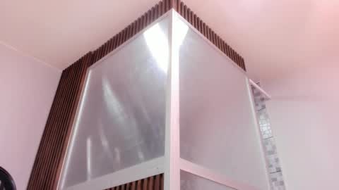    Brenda online show from November 16, 12:01 am