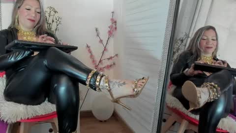 Brenda online show from December 17, 12:54 pm