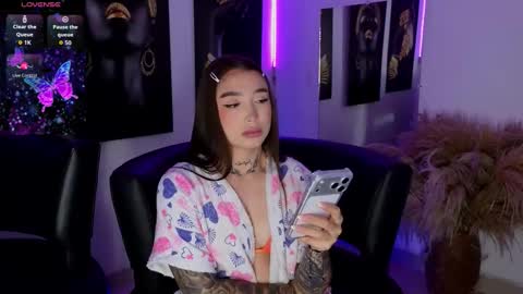 Brenna online show from March 19, 9:52 pm