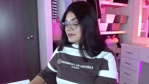  online show from September 24, 1:43 pm
