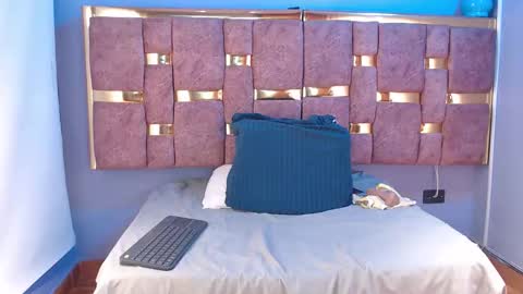 Caroline online show from March 23, 10:54 am