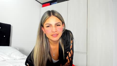 Bella  online show from December 31, 12:21 am