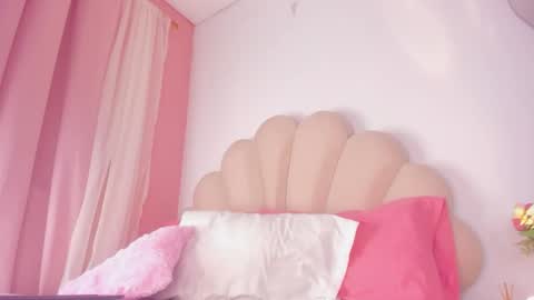 Cherrykingsley online show from November 8, 3:44 am