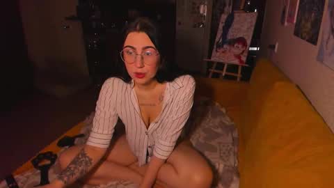 Chrissy online show from March 27, 4:58 am