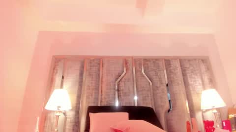 _ciara_benet_ online show from February 18, 12:37 pm