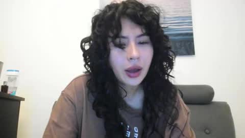 Snapshot of _cookiegirls_ chatting on October 17, 3:43 am Chloe and Sky online show from October 17, 3:43 am