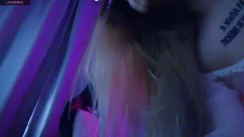 Nica online show from October 30, 6:49 am