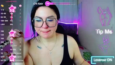 _curvy_mature_ online show from January 9, 11:25 am