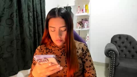 Katherine   Shedule  10pm -4 am  Colombia hour online show from November 11, 4:19 am